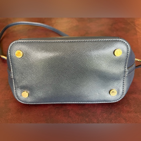 Michael Kors Greenwich Grab Bag, Navy Blue - Picture 8 of 10